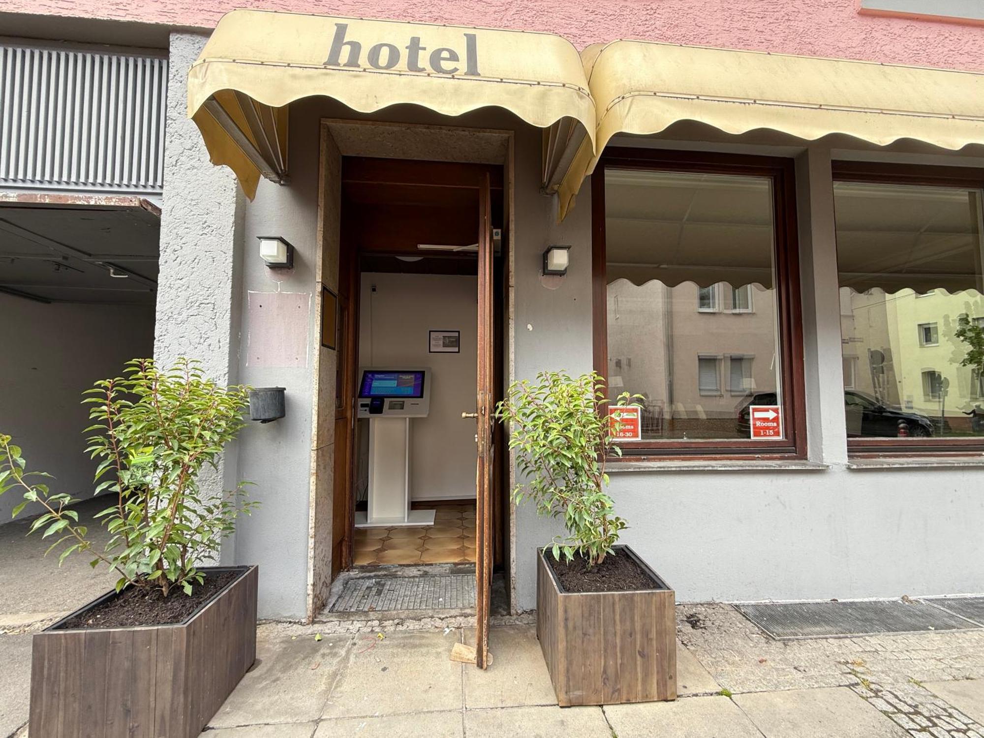 Hafner Hotel- Apartment -Self Check-In Stuttgart Zewnętrze zdjęcie